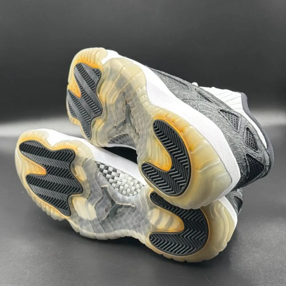 Air Jordan 11 Retro Low IE 'White Black'